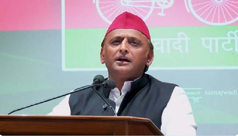 SP Chief Akhilesh Yadav addresses a press conference