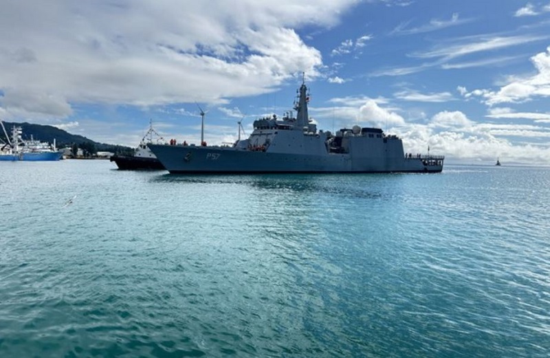 INS Sunayna visits Port Victoria in Seychelles