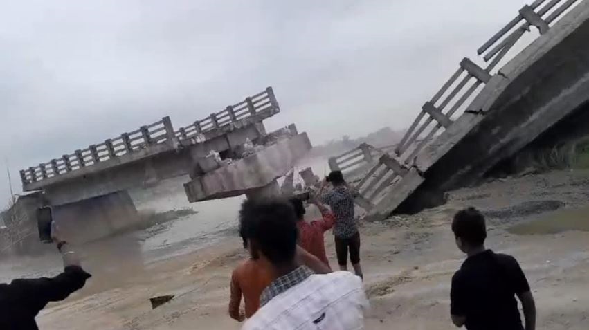 Bridge over Bakra river collapses