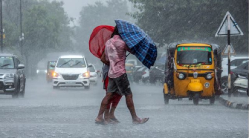 Rain lashes several parts of Mumbai