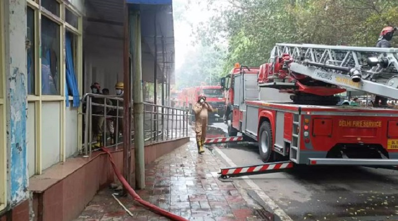 Fire breaks out at Safdarjung Hospital