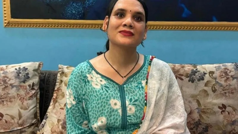 Madhu Kashyap-first transgender Sub Inspector in Bihar