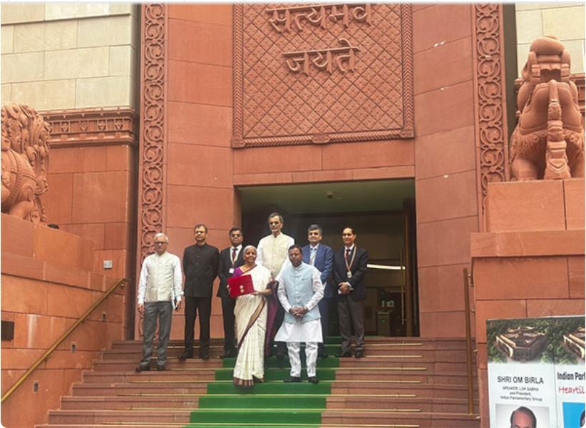 Finance Minister Nirmala Sitharaman reaches in Parliament