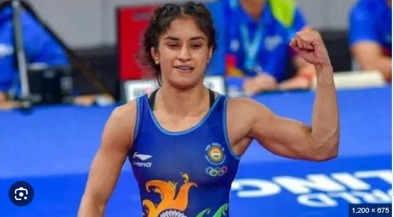 Indian wrestler Vinesh Phogat made it to the semifinals of the women's 50 kg freestyle category