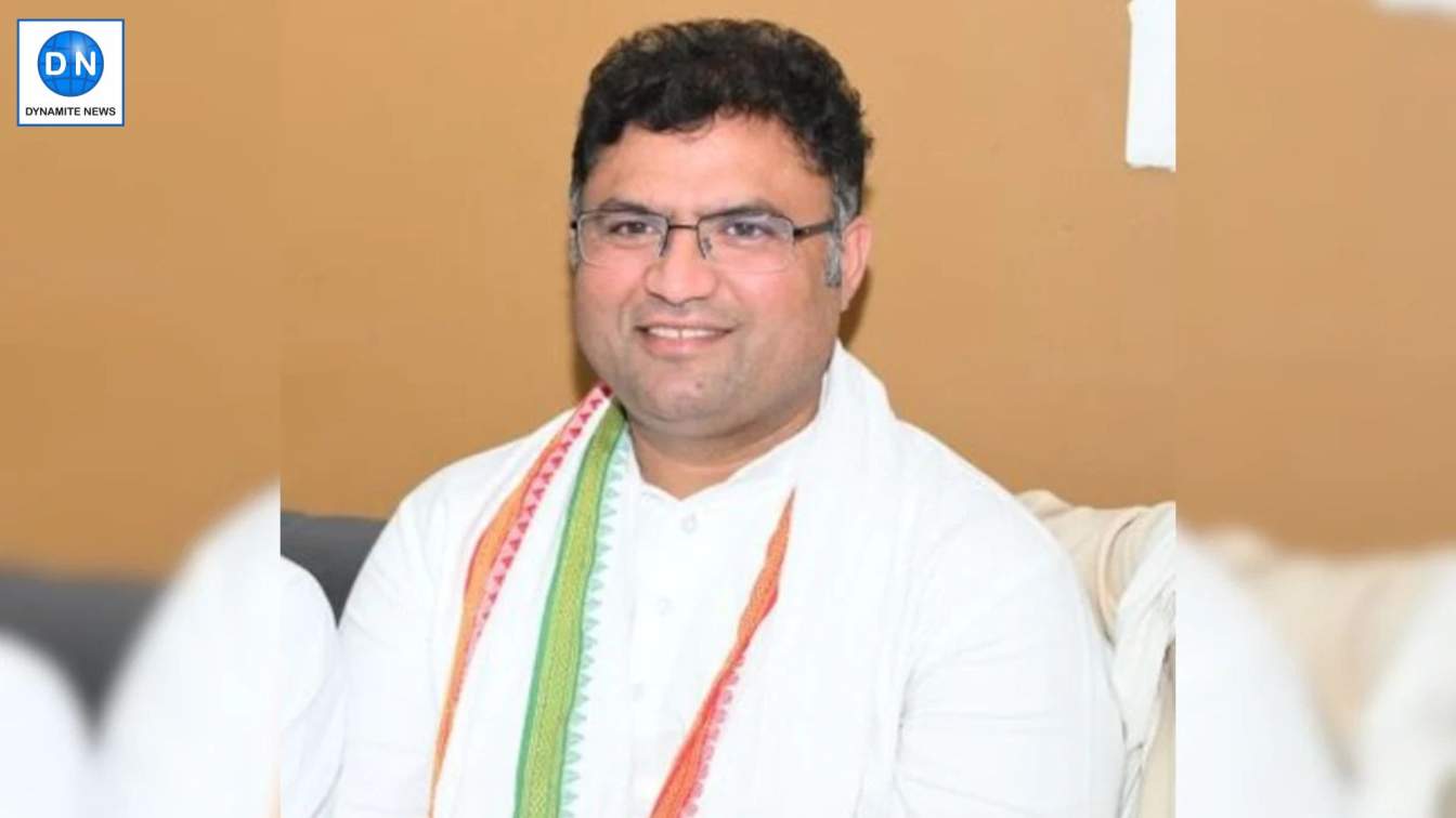 Ex-MP Ashok Tanwar joins Congress