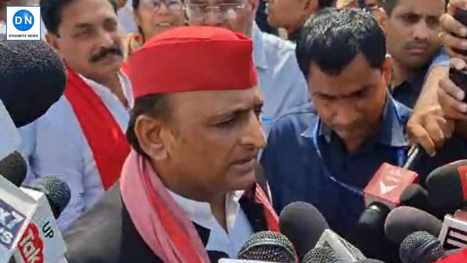 SP Supremo Akhilesh Yadav