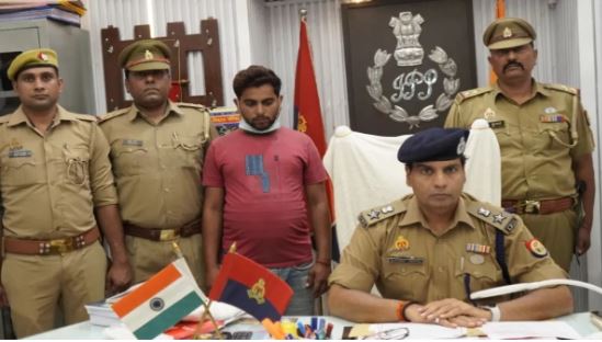 पुलिस मुठभेड़ में गिरफ्तार हिस्ट्रीशीटर पवन कुमार यादव