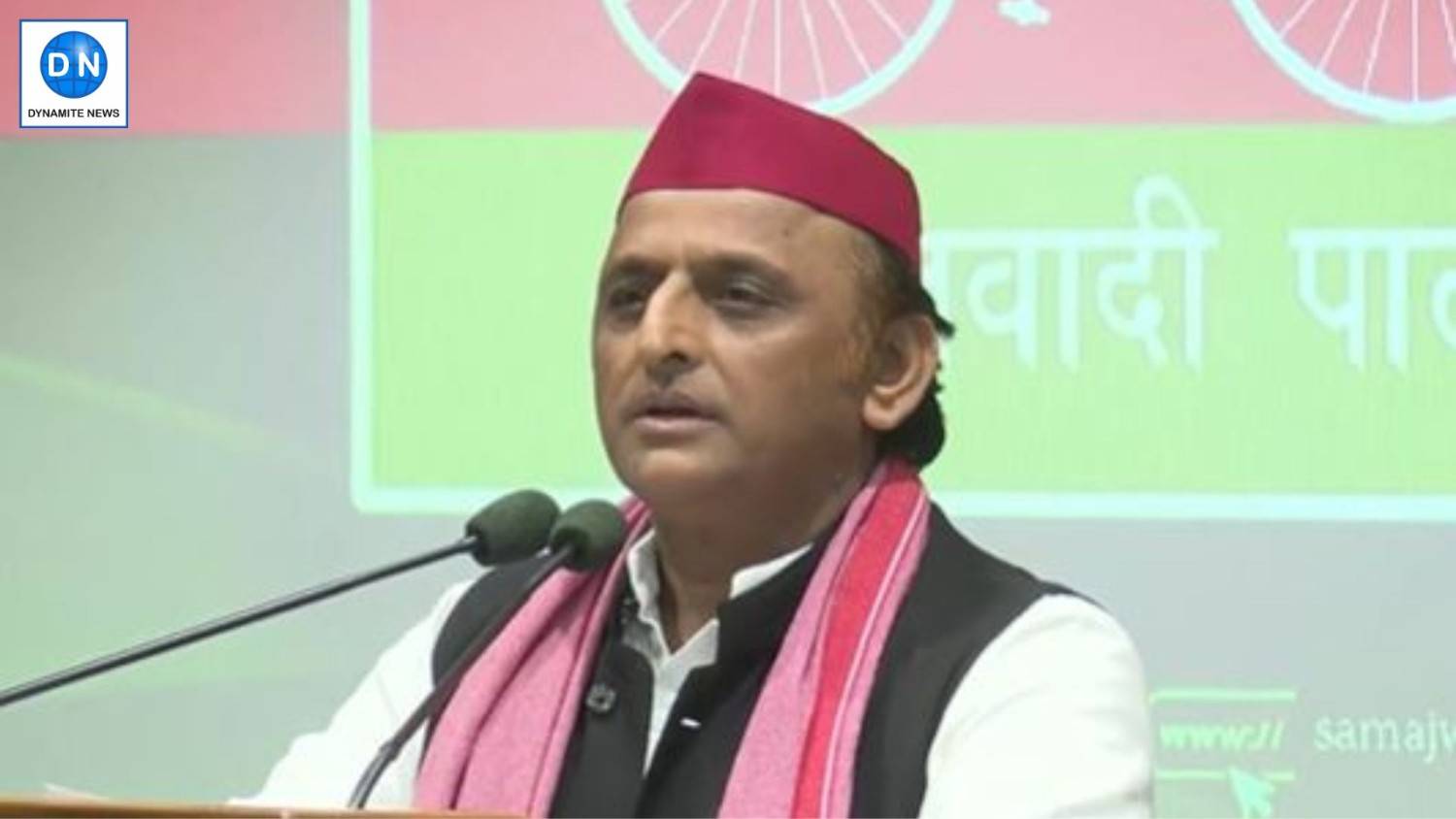 SP Supremo Akhilesh Yadav