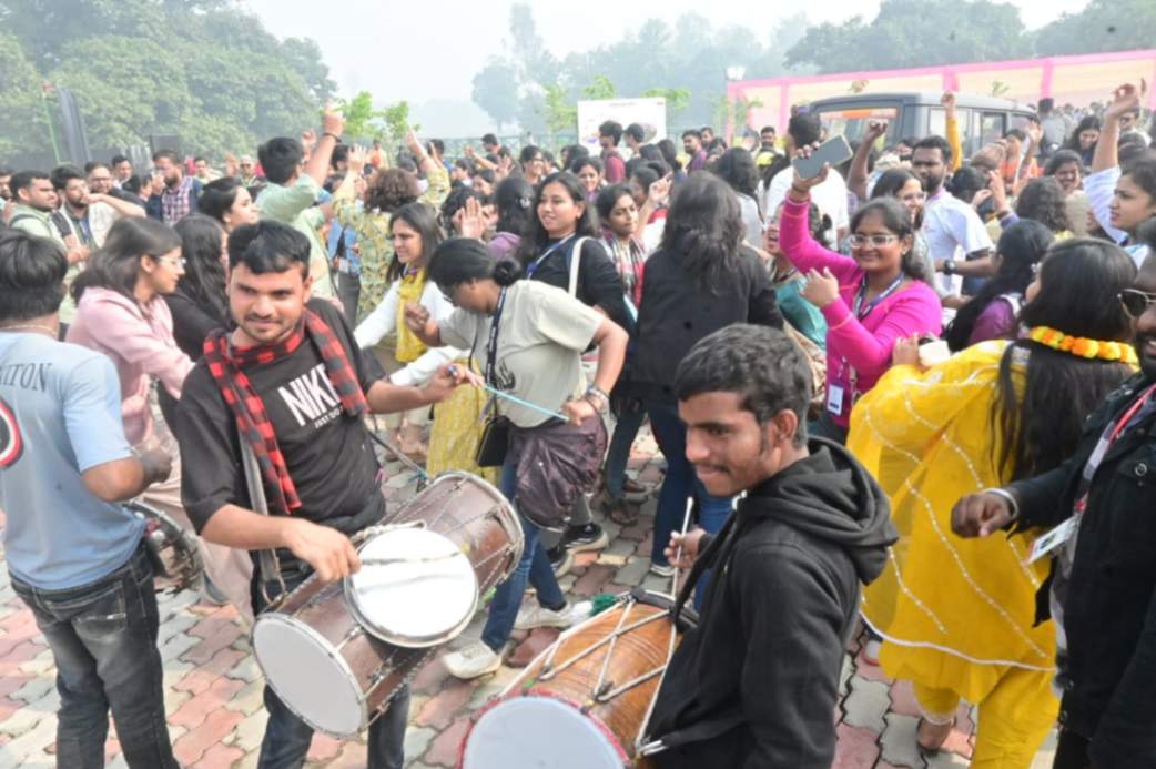 देवरिया में जागृति यात्रा का भव्य स्वागत