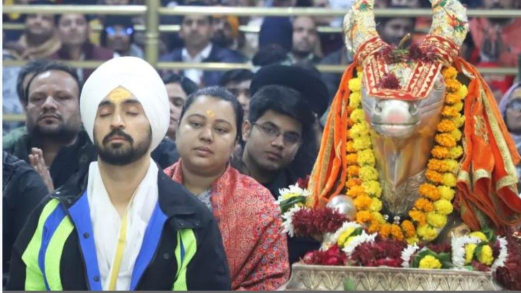 Diljit Dosanjh offers prayers at Baba Mahakaleshwar Temple