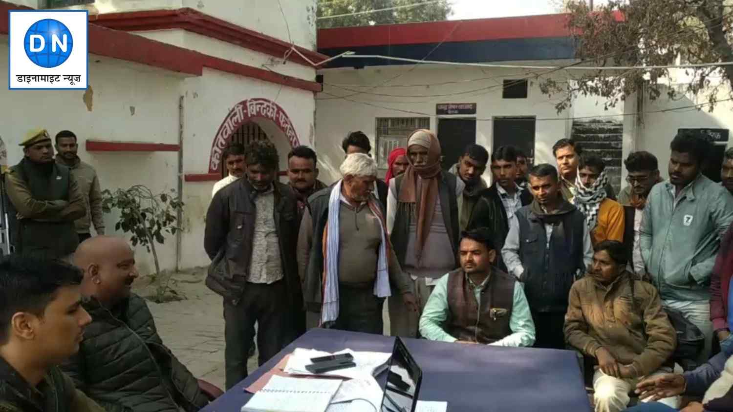 व्यापारियों ने प्रभारी निरीक्षक से की मुलाकात