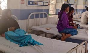 Thirty one students hospitalized in Telangana