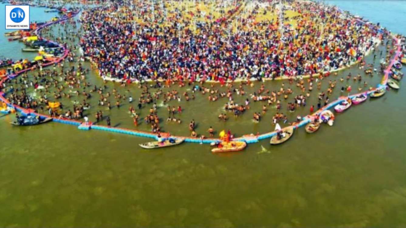 Pilgrims take holy dip in Sangam