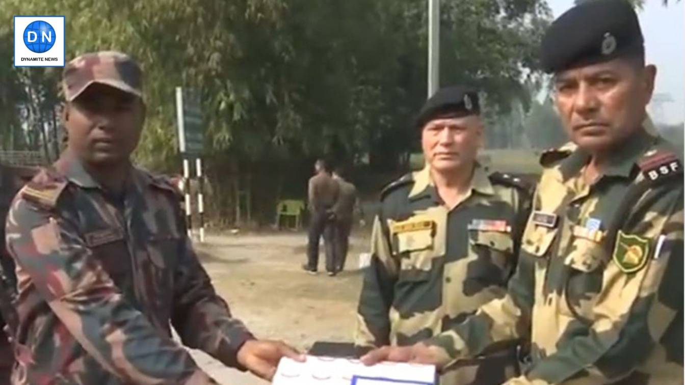 BSF exchanged sweets at Indo-Bangladesh Border