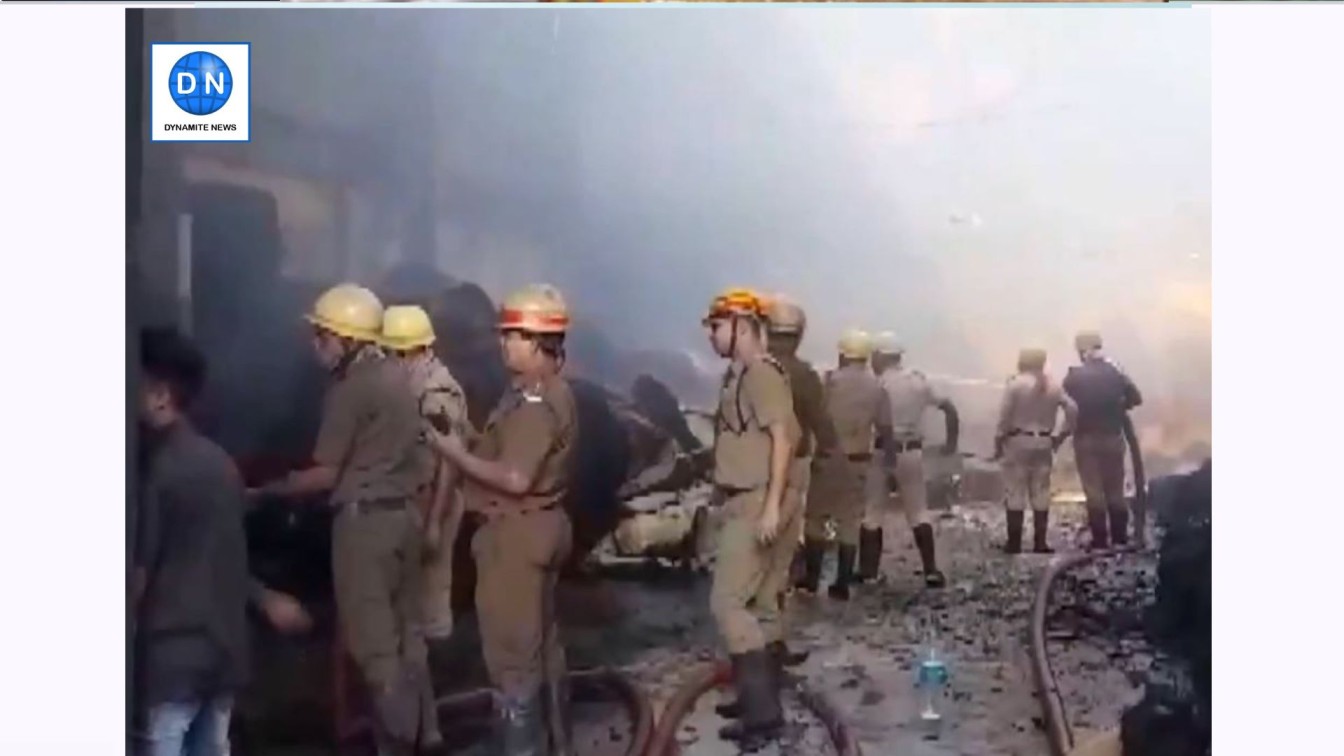 Massive fire breaks out at jute factory in Howrah