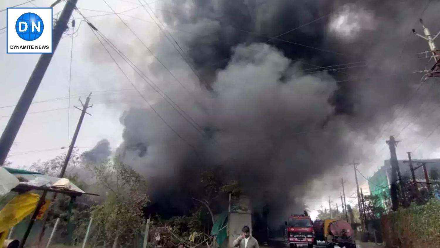 Big fire at two companies in Indore