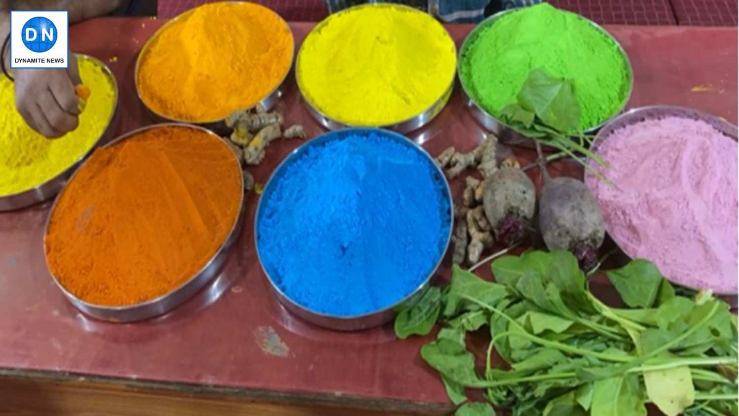 Herbal colours prepared by Indore jail inmates