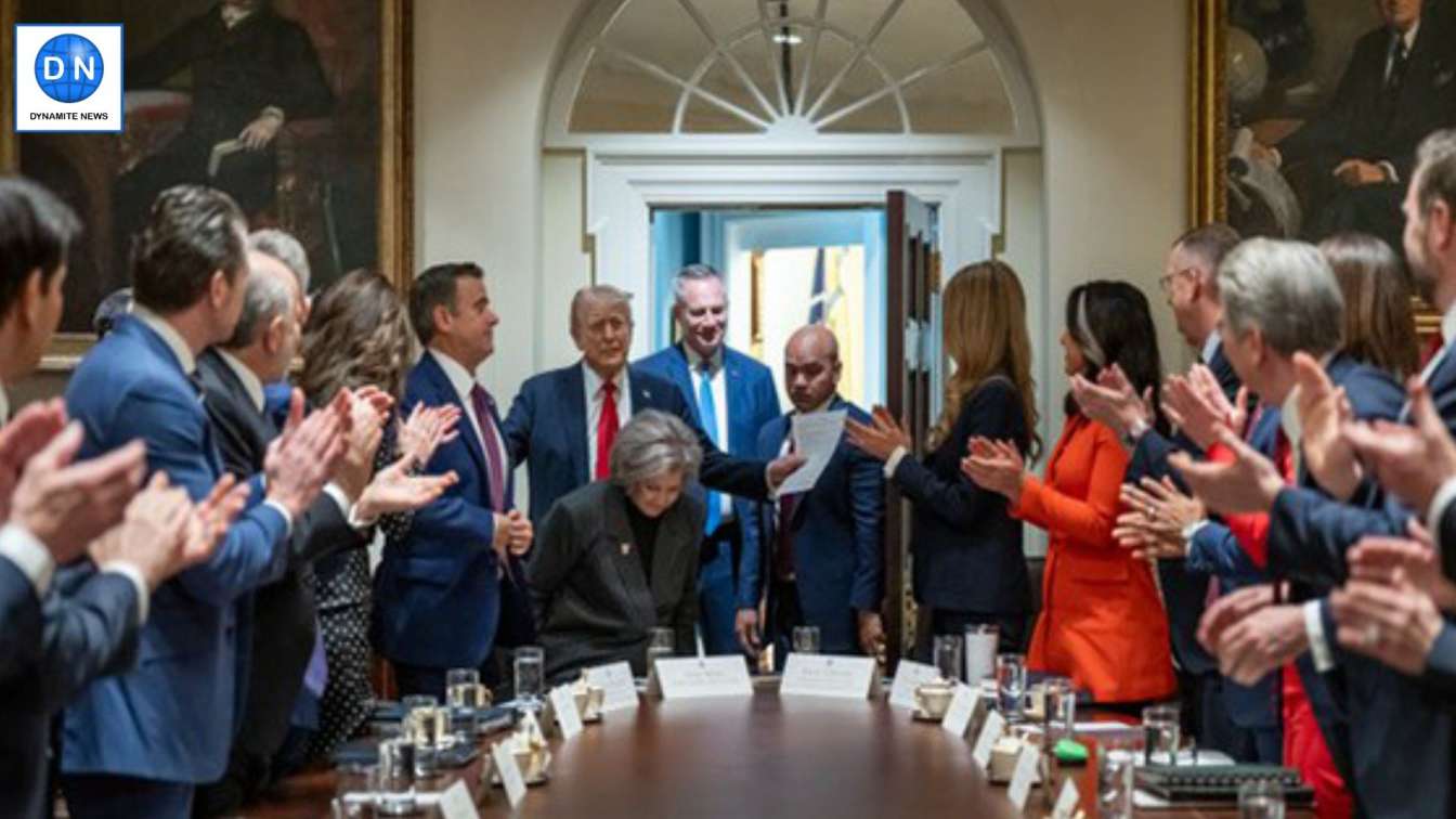 US President Donald Trump at cabinet meeting