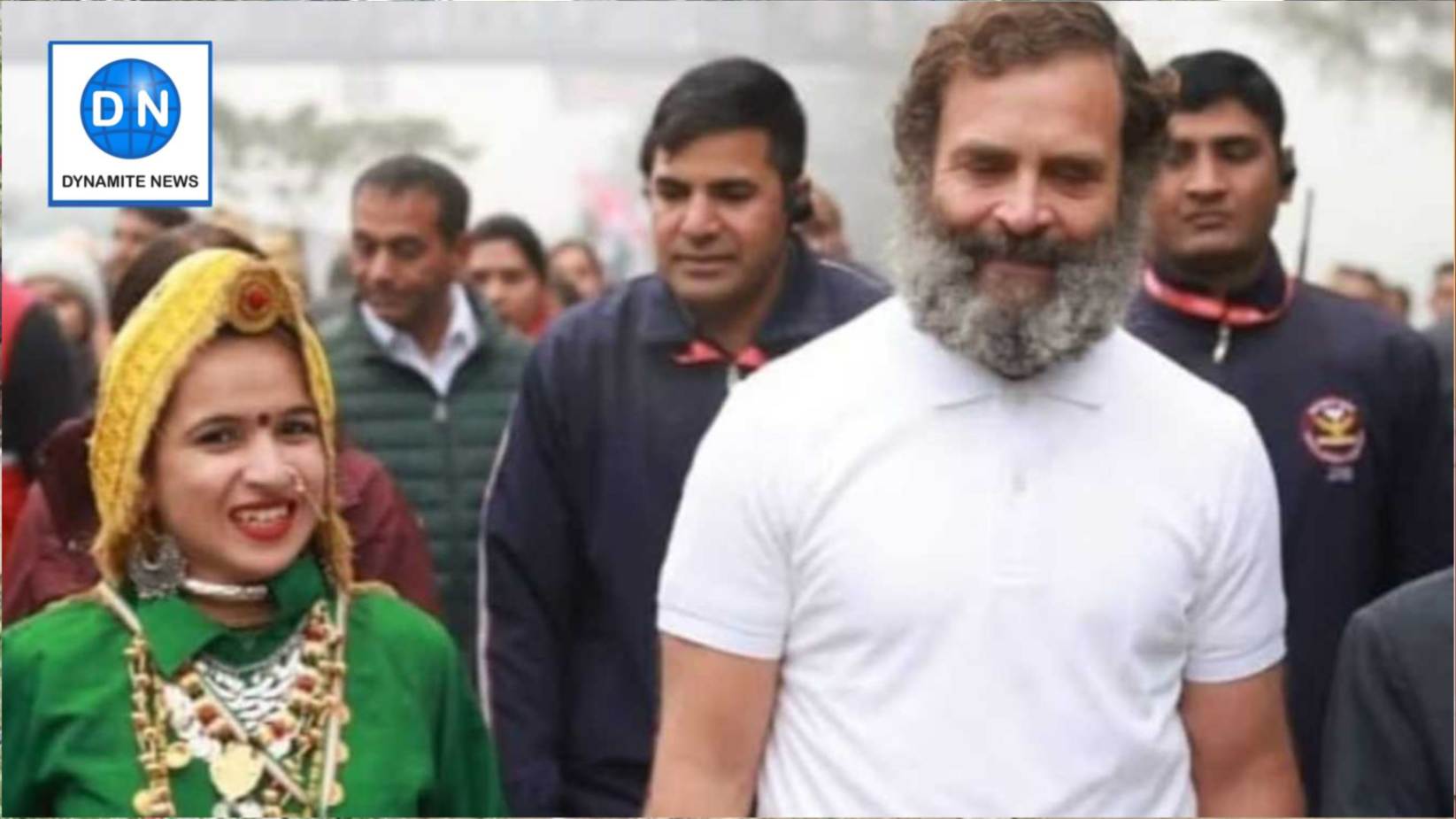 Congress worker Himani Narwal with Rahul Gandhi (File Photo)