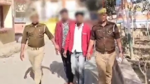 पुलिस हिरासत में अभियुक्त