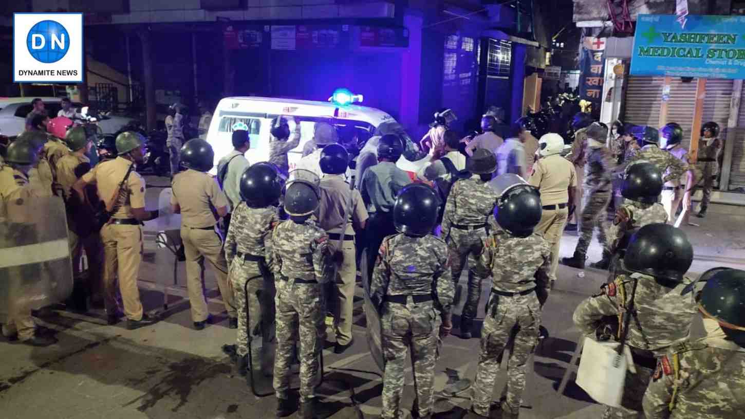 Police personnel deployed in violent area